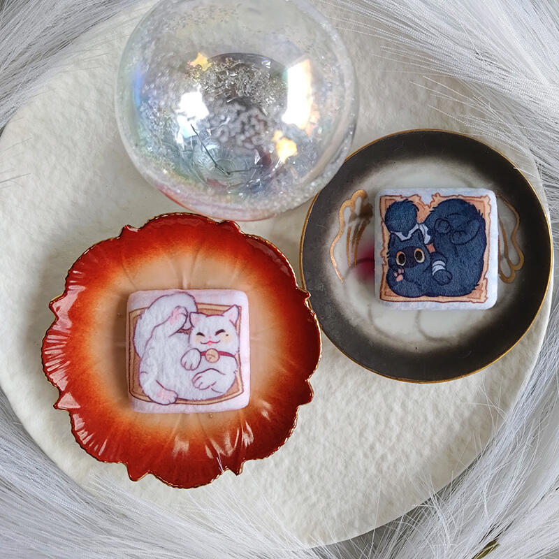 Plush Badges Fluffy Cats
